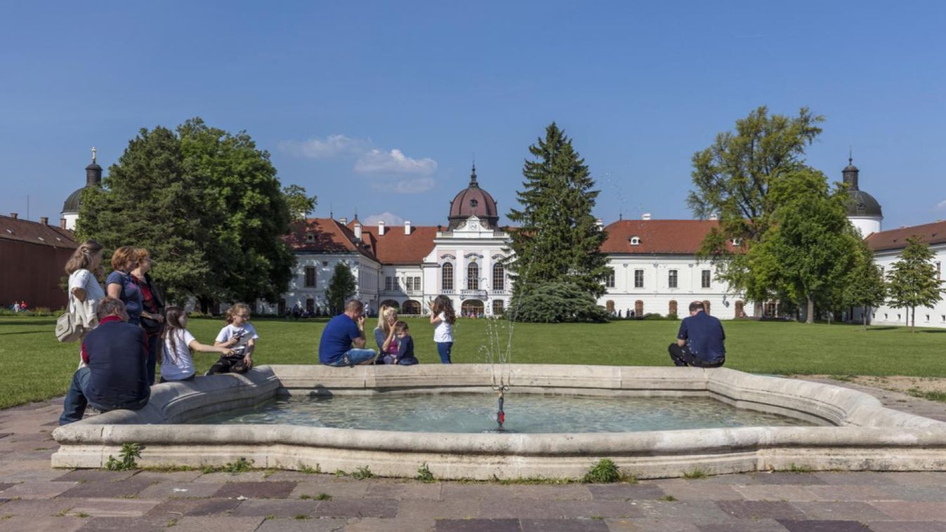 Az arisztokrácia terítési szokásait mutatja be a gödöllői kastély kiállítása