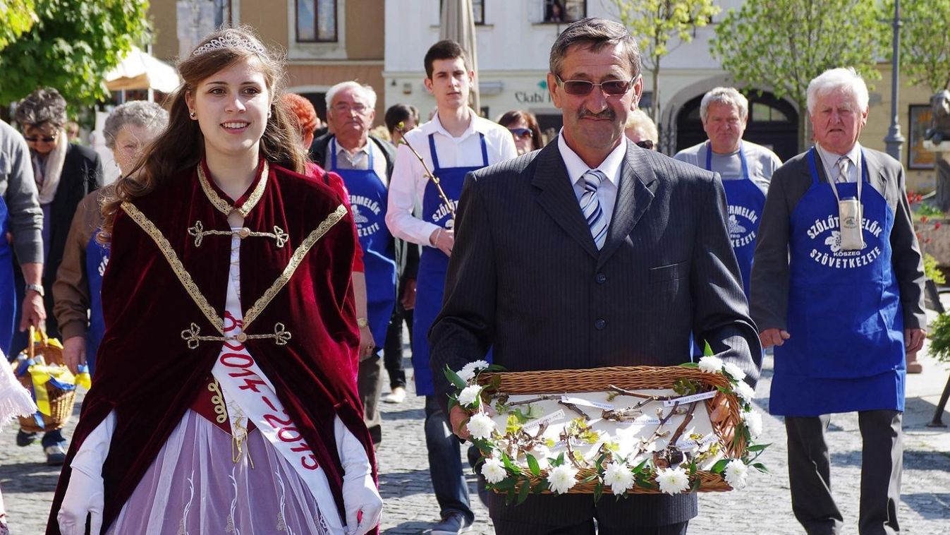 A kőszegi szőlő jövéssel és a kékfestéssel bővült a Magyar Értéktár