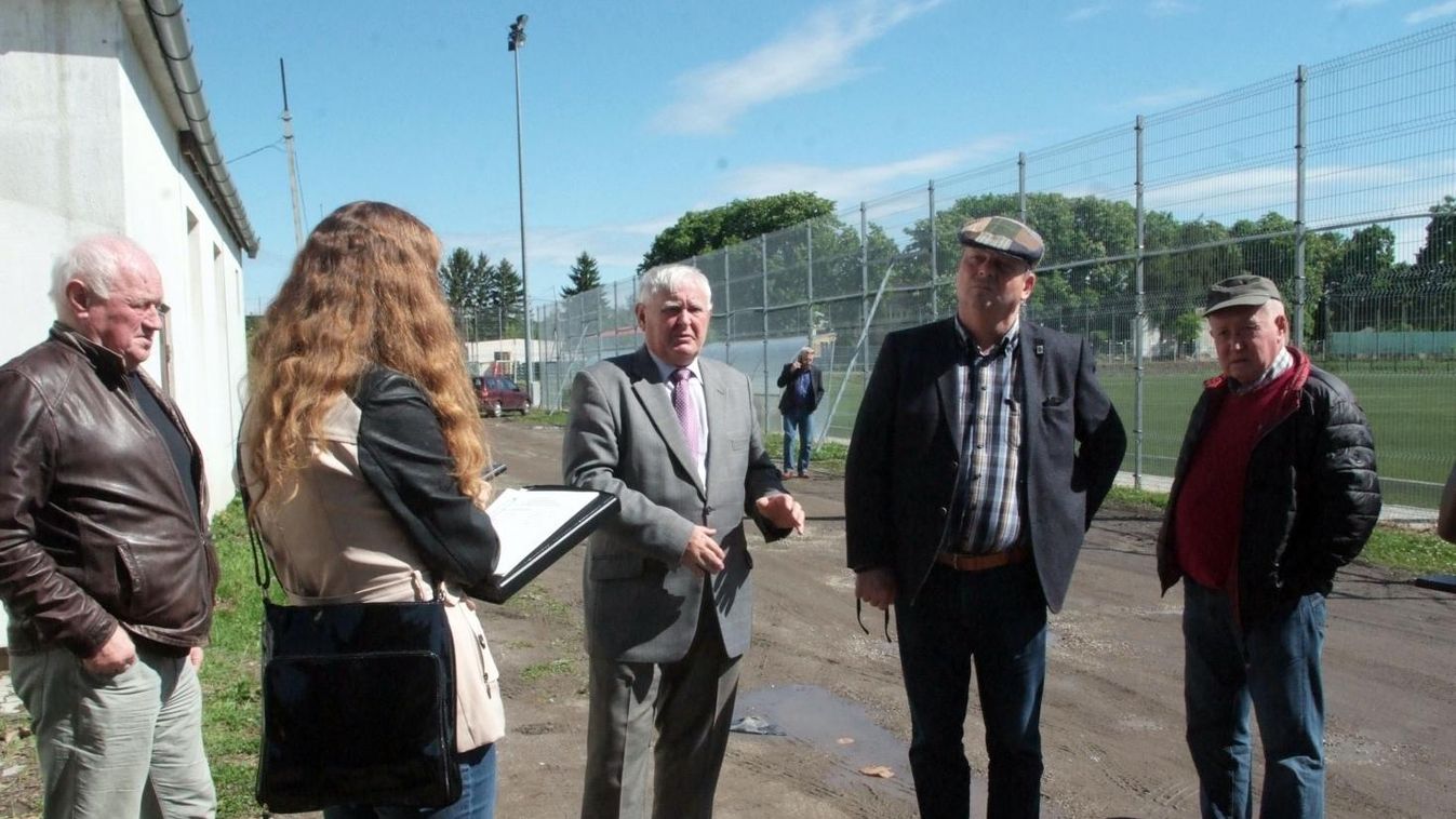 Birtokba vette a város a volt teniszpályát