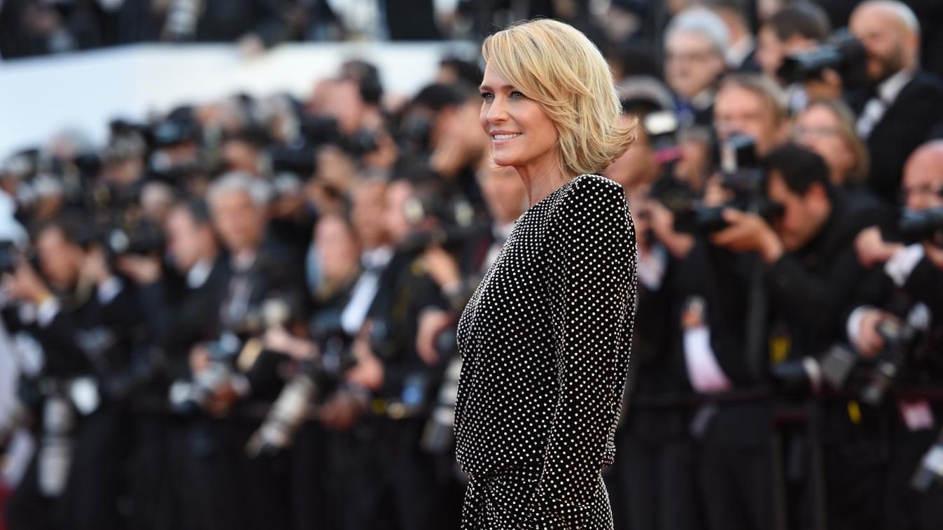 Robin Wright nem lesz többé Claire Underwood