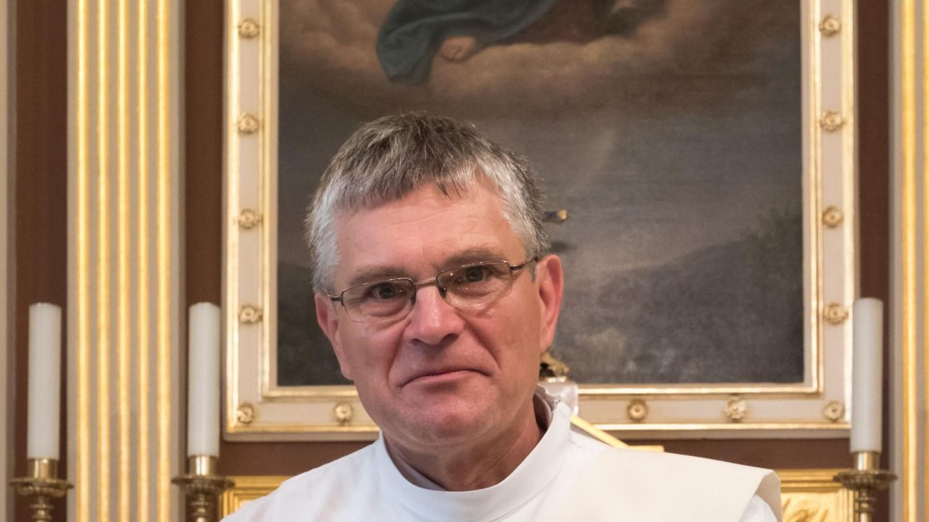 A Szent Vér-ereklye új ereklyetartóban lesz látható Bátán