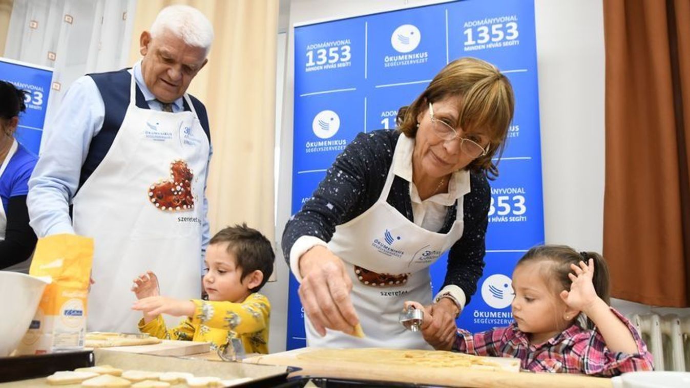 Idén is mézeskalácsszívvel köszönik meg a támogatást (galéria)