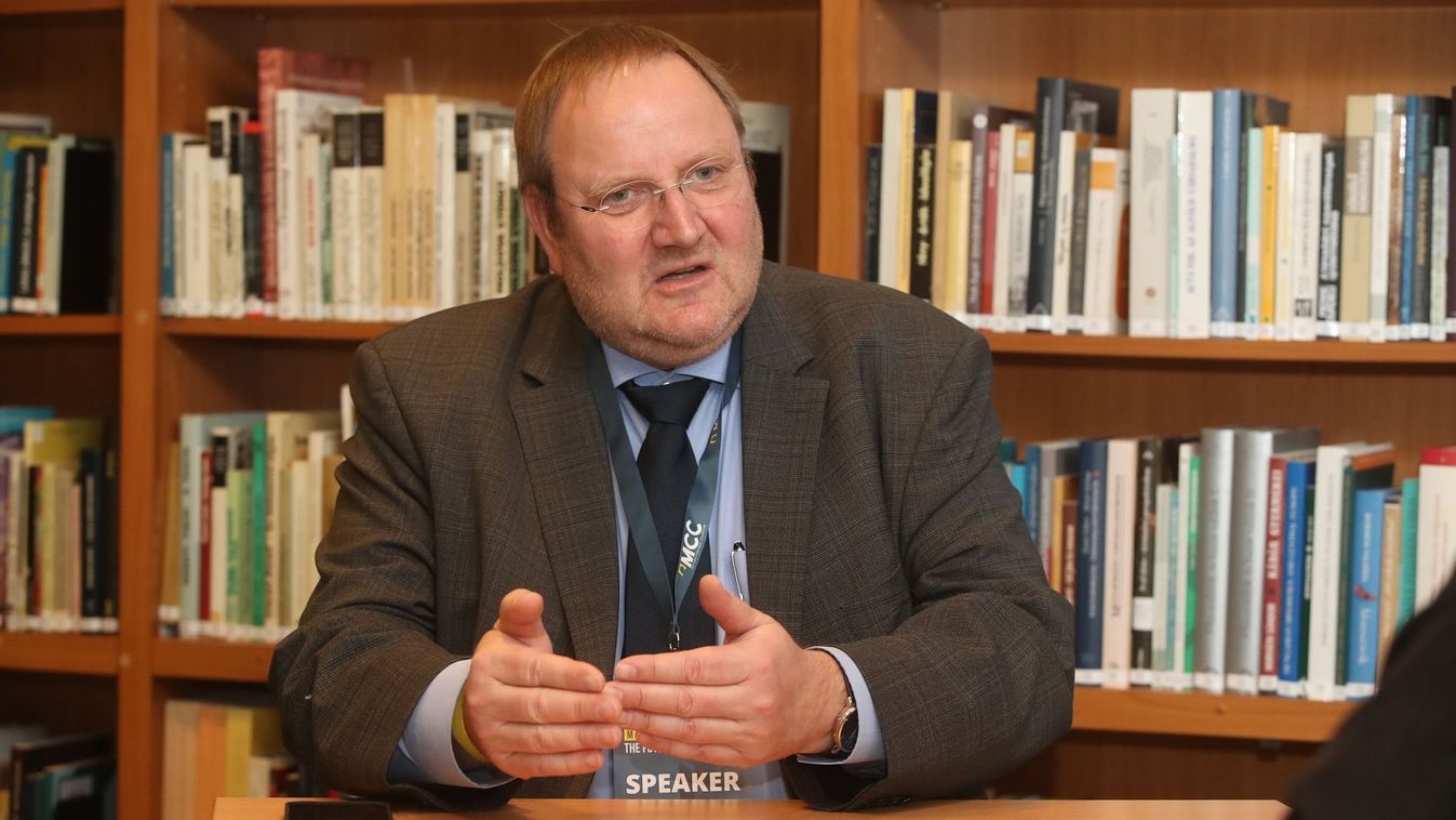 Ralf Schuler: gyakorlatilag nácinak tekintik a konzervatív eszméket a német sajtóban