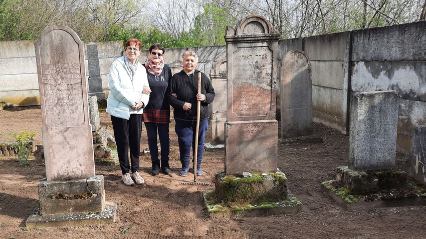 TEOL – Rendben tartják a zsidó temetőt