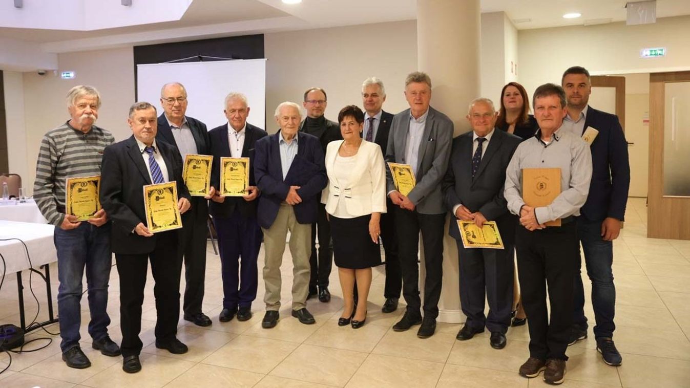 Pónya József is kitüntetést kapott a mérnöki kamarától
