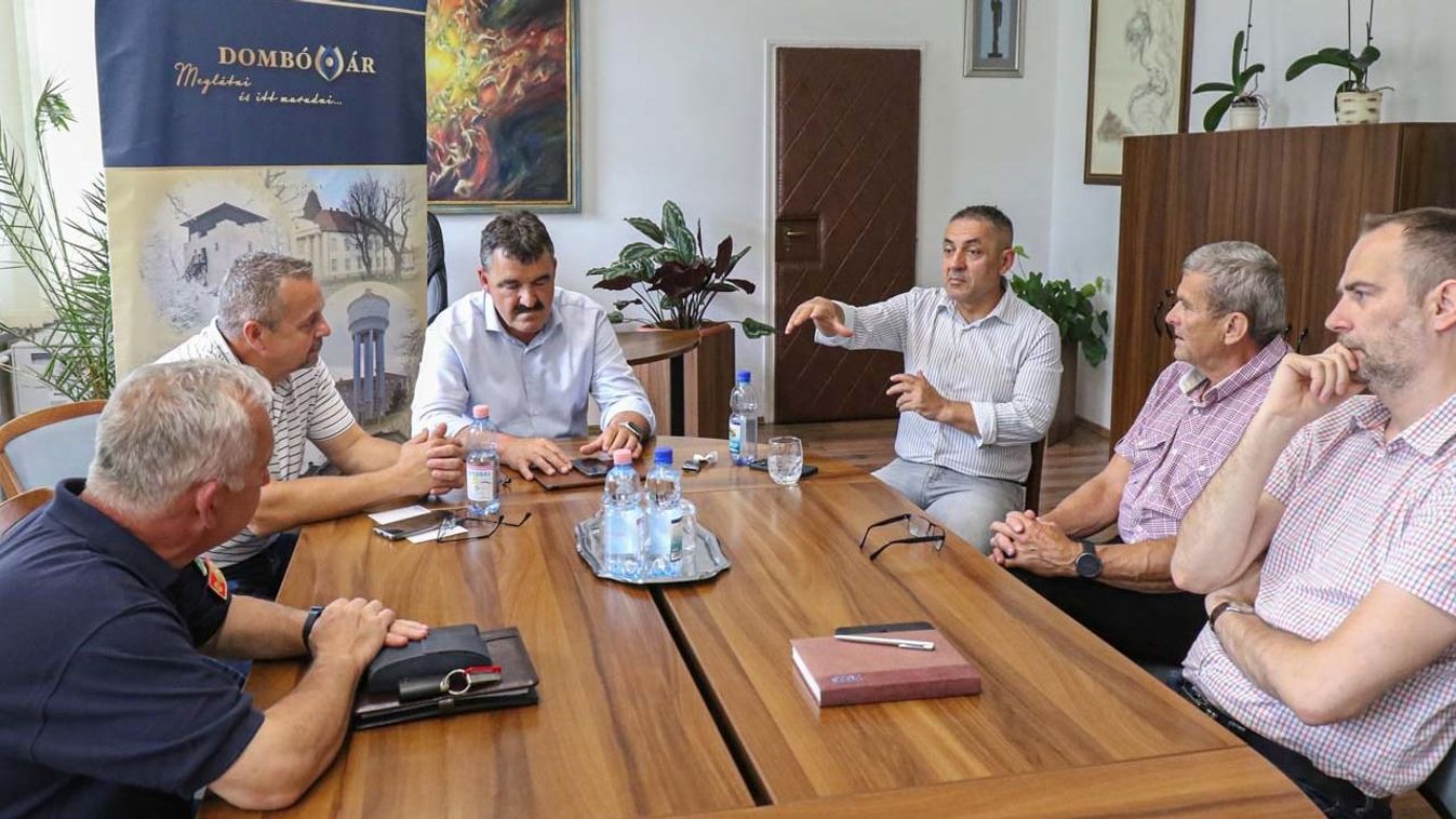 Gyors helyzetértékelést tartottak a heves esőzések kapcsán Dombóváron