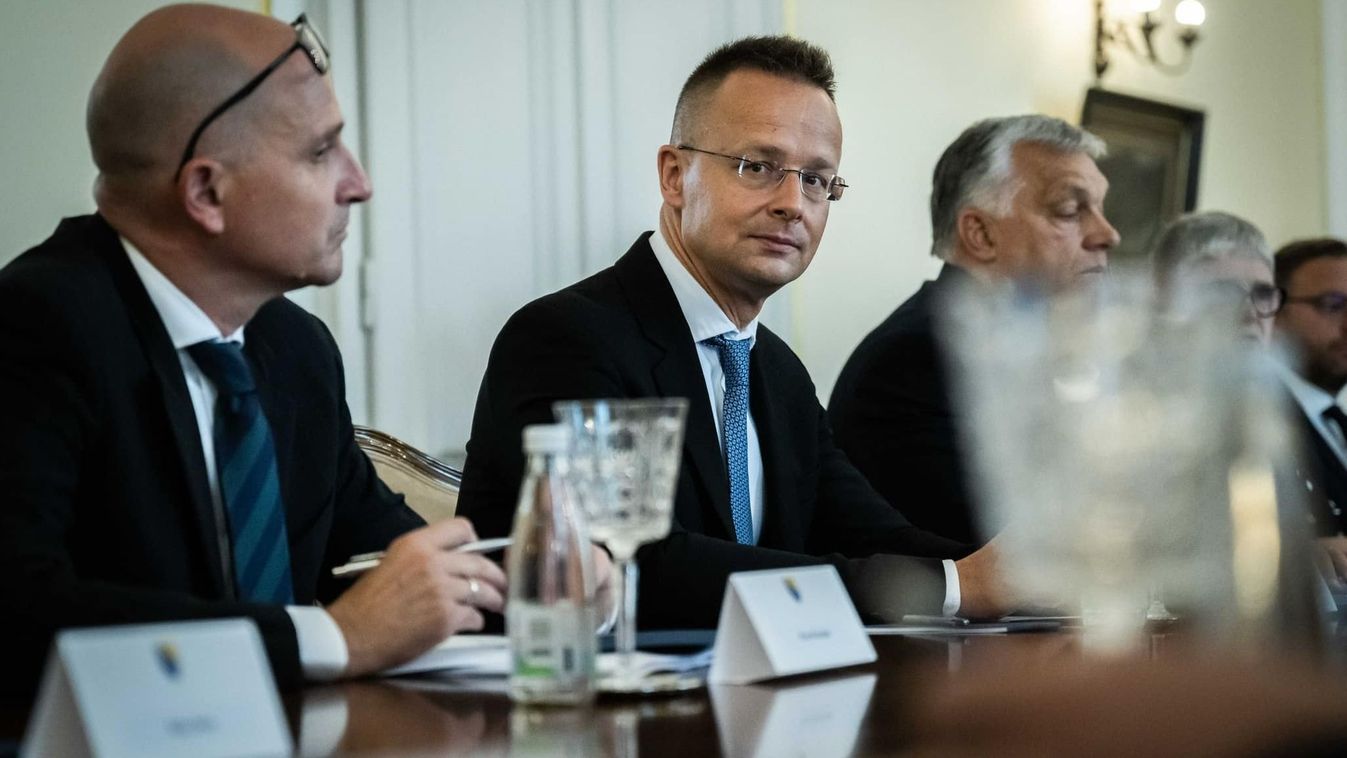 Szijjártó: nincs rendjén, hogy az EU minden pénzt Ukrajnának akar adni (videó)