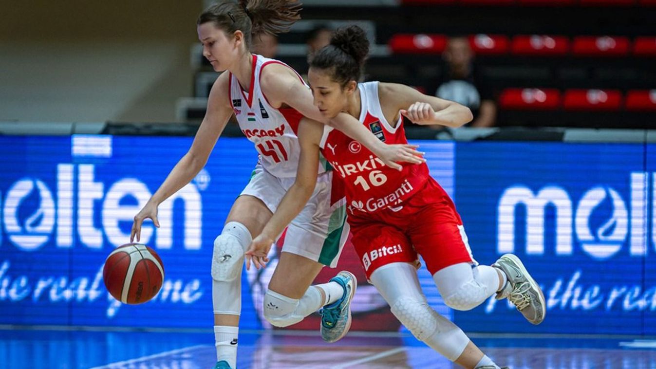 Már a nyolc közé jutás a tét Szücs Grétáék számára az U18-as Eb-n