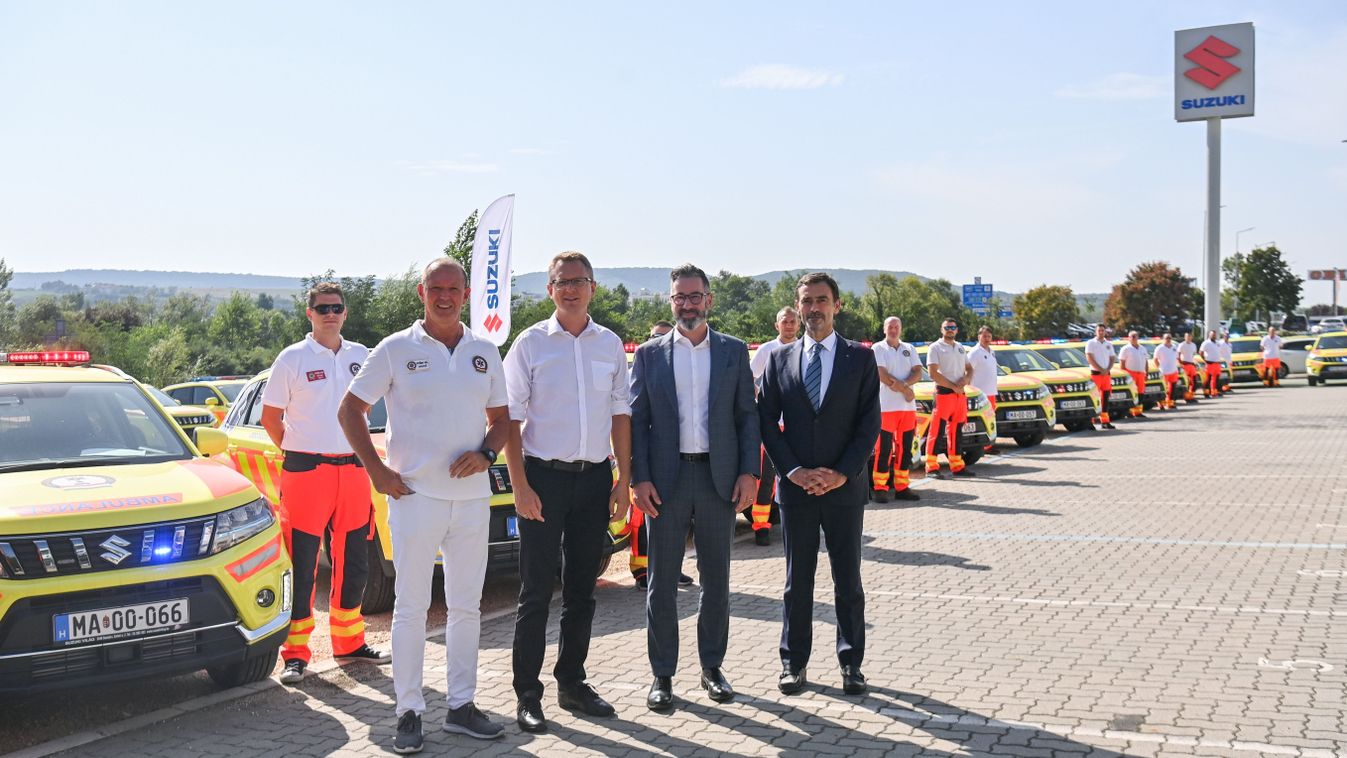 Százhetven új ügyeleti gépjárművet kapott az Országos Mentőszolgálat
