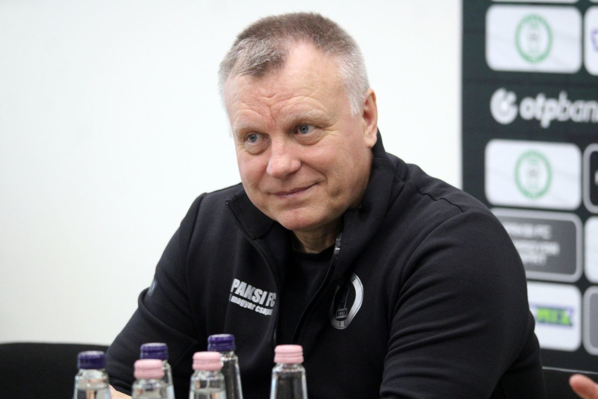 A következő szezonra is Bognár György marad a vezetőedző Pakson