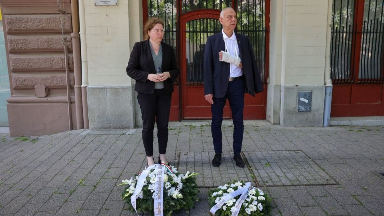 Koszorúzás és előadások a Munkavédelmi Világnapon