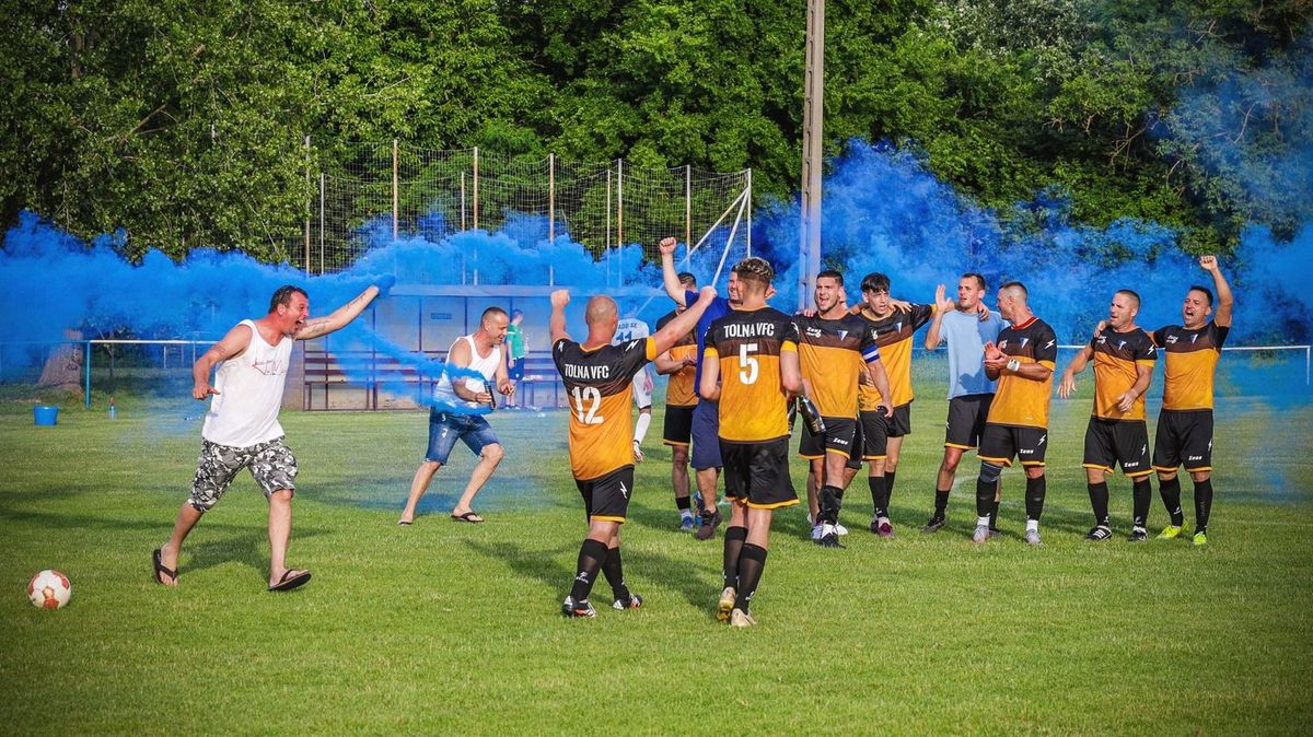 Tolnára került az aranyérem a vármegyei II. osztályú focibajnokságban