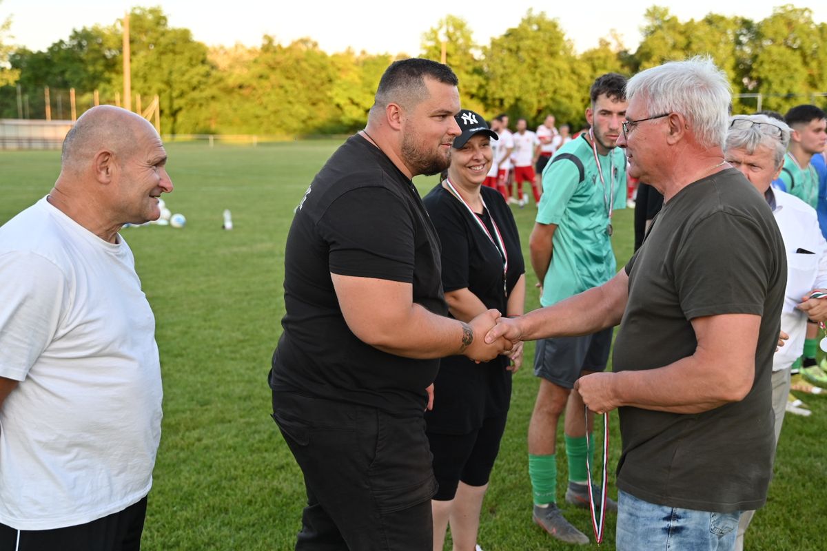 A Szőcs Richárd vezette Fadd vármegyei kupadöntőt játszott tavasszal