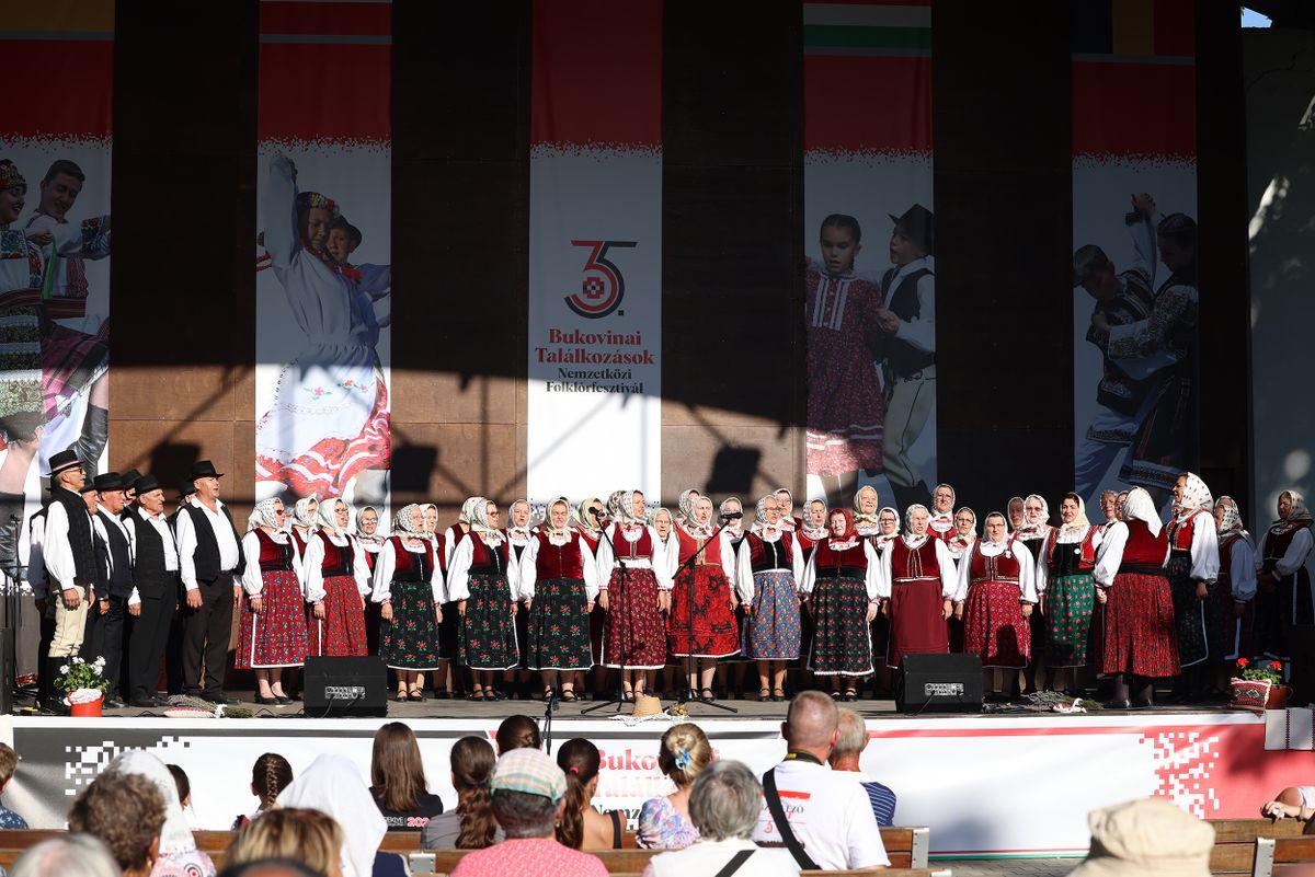 A Kaszinókert ad otthont a 35. Bukovinai Találkozások Nemzetközi Folklórfesztivál kulturális programjainak