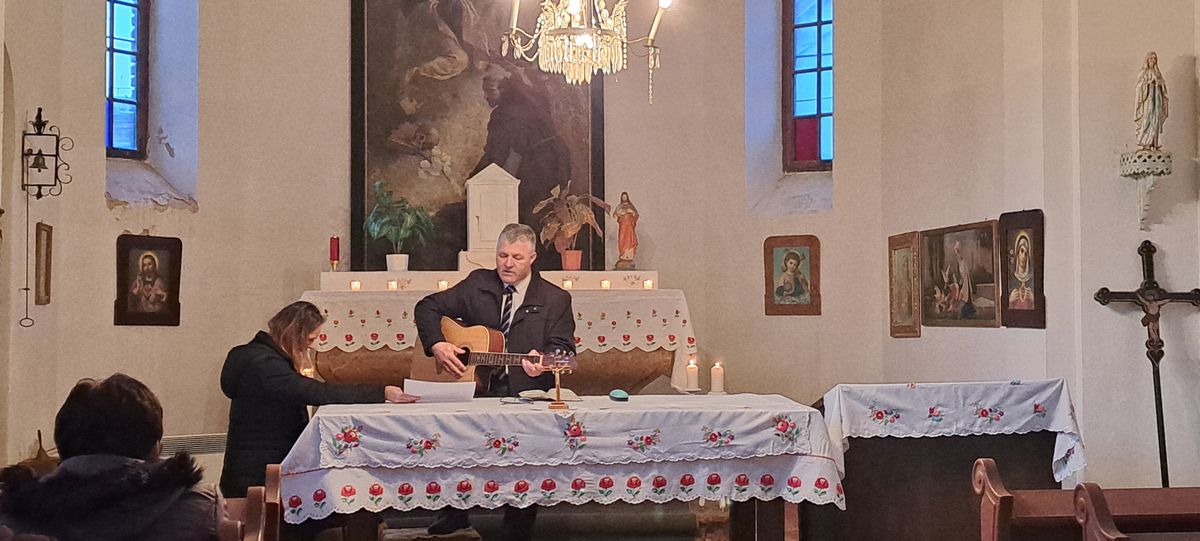 Orbán Attila tartott misét a vármegye legkisebb településén