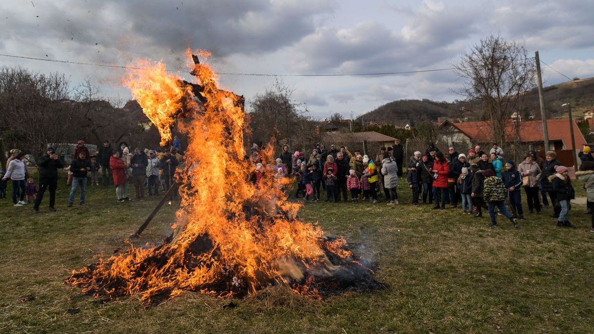 Az utolsó simítások zajlanak ahhoz, hogy szombaton mindenki fantasztikusan érezze magát a szekszárdi kiszebáb-égetésen