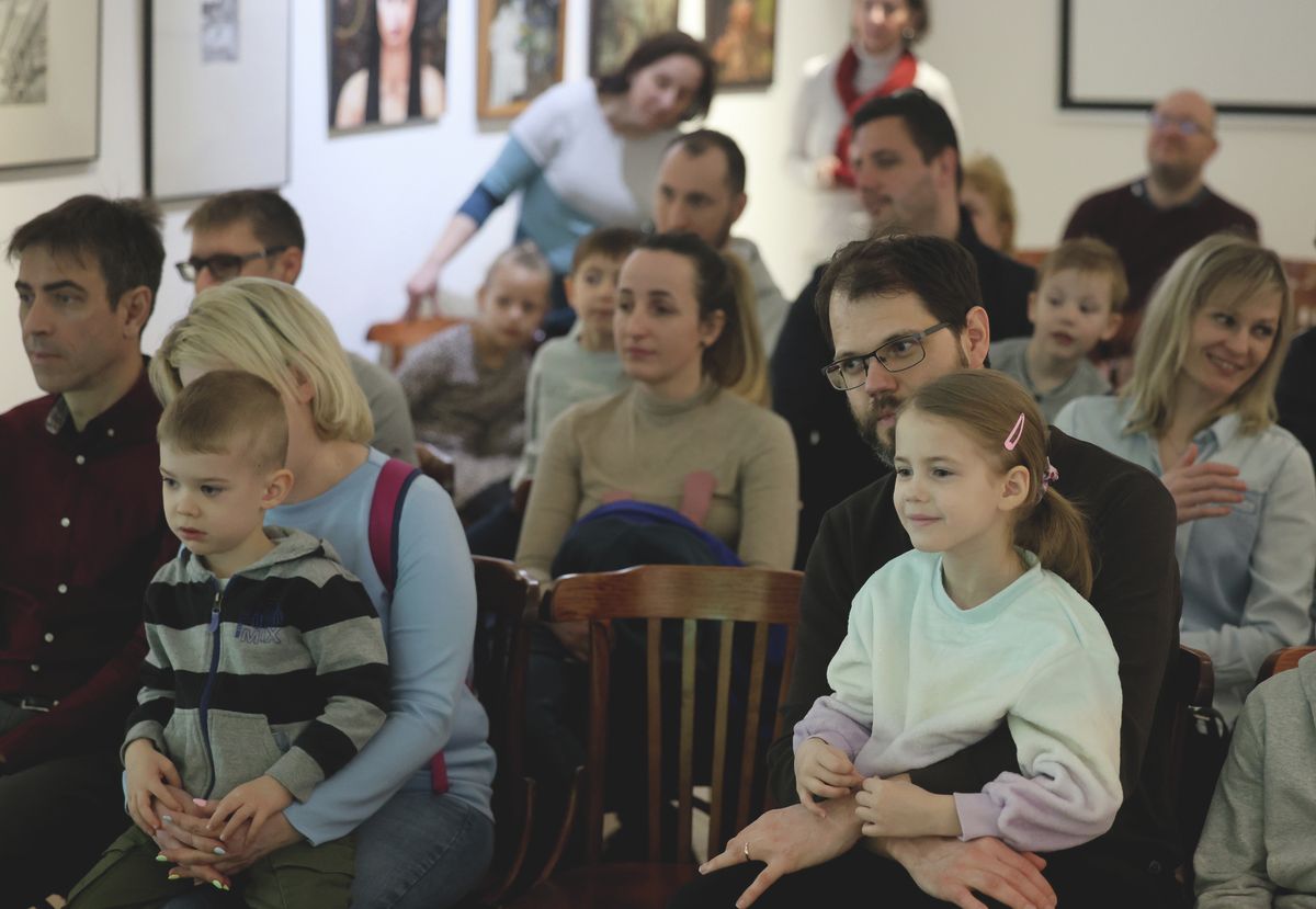 gyereknevelés csillagjegy szerint