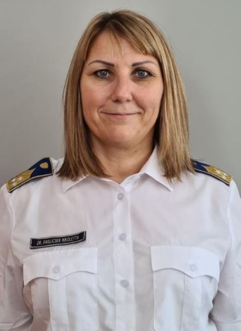 Dr. Hablicsek Nikoletta május 1-től áll szolgálatba Tolna vármegyében, mint rendőr-főkapitány