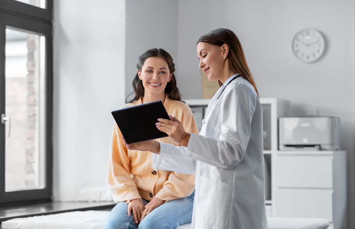gyógyszertári ügyelet
Medicine,,Healthcare,And,People,Concept,-,Female,Doctor,With,Tablet
Ezek a véradás időpontjai 2025. május tizenkettedike hétfőtől tizenhatodika péntekig. A véradás életet menthet. 