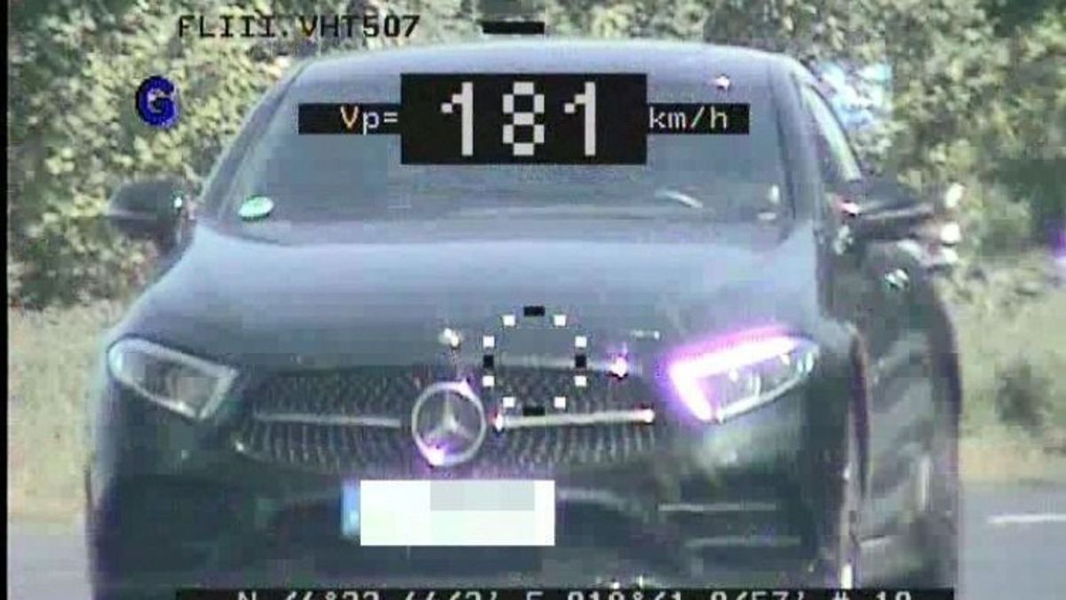 Tavaly júliusban a 6-os főúton fotóztak le egy gyorshajtót, aki a megengedett sebesség kétszeresével száguldozott