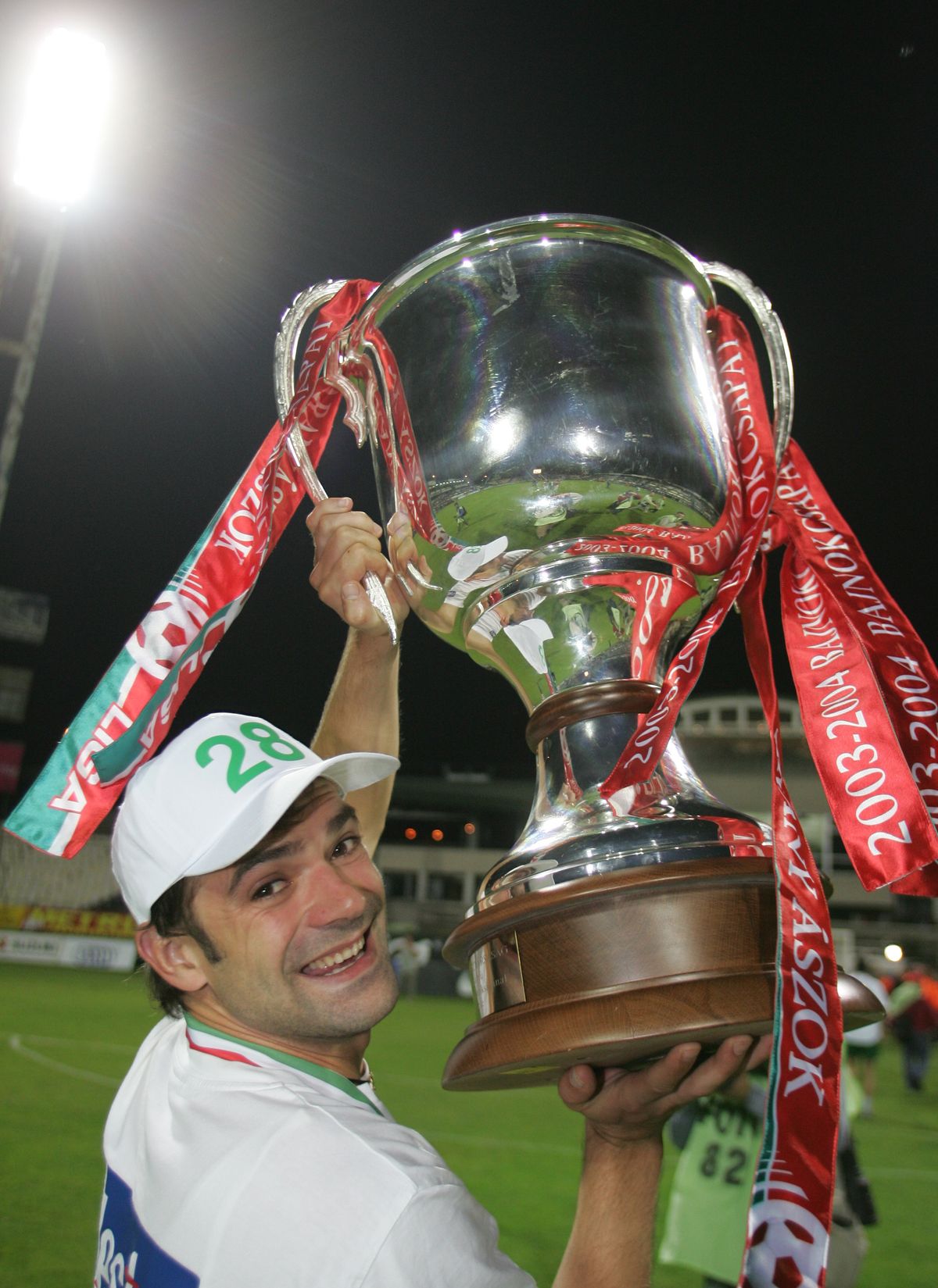 Tököli Attila 2003-ban és 2004-ben is elhódította a Magyar Kupa trófeáját a Ferencvárossal