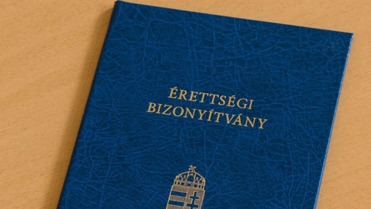 Mámoros diplomaosztó? Bizonyítványgyár működött a helyi kocsmában