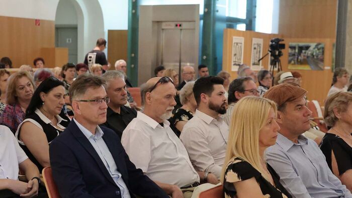 A holokauszt áldozataira emlékeztek Szekszárdon