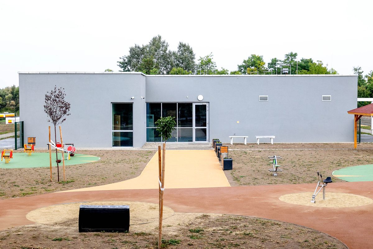 A fejlesztés zöldmezős beruházásként valósult meg