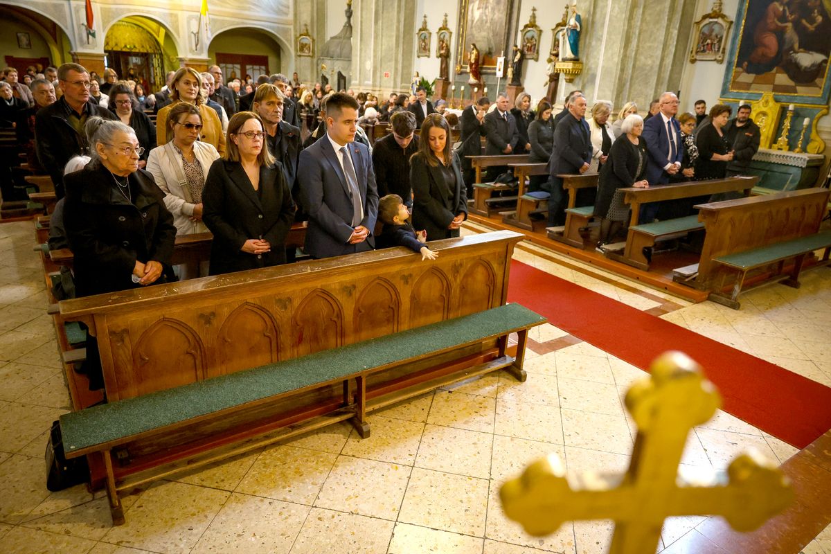 Gyászmisével emlékeztek Potápi Árpád János néhai nemzetpolitikai államtitkárra