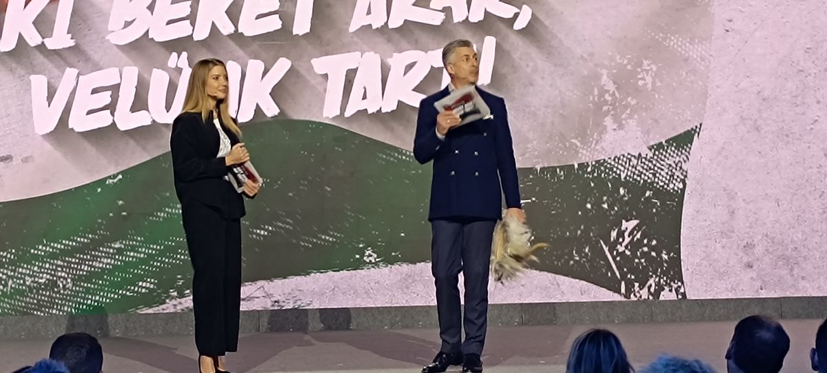 Hirmagazin.eu,Brüsszel,háború,tervek,gyűlés,Baranya,rendezvény,tiltakozás,polgári,körök,digitális,szervezés,közösség,politika,béke,üzenet,álláspont,felszólalás,vita,esemény,helyszín,részvétel,támogatók,mozgalom,kezdeményezés,ország,Európa,kampány,információ,közélet,találkozó,fórum,reagálás,intézkedés,döntés,konfliktus,stratégia,társadalom,demokrácia,vélemény,feszültség,helyzet,aktivitás,közösségépítés,szereplők,fejlemény,hír,háttér,állítás