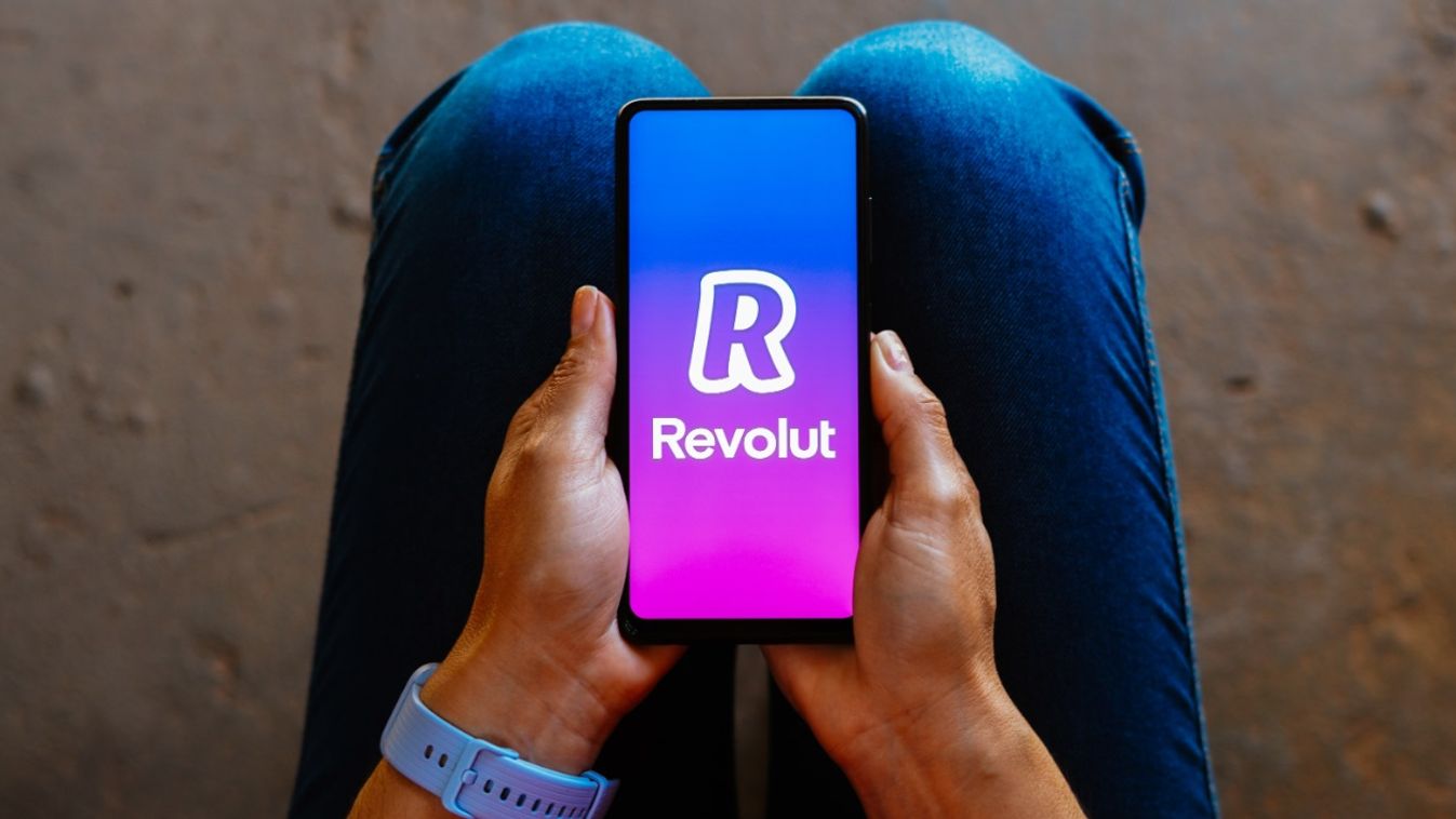 Revolut magyar fióktelep: új díjak és szabályok az ügyfeleknek